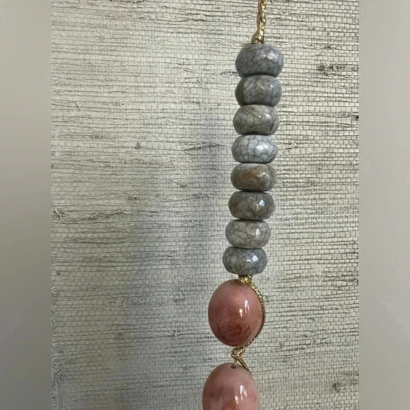 NWT new Anthropologie chunky stone statement necklace tan pink gray blue - Picture 6 of 9